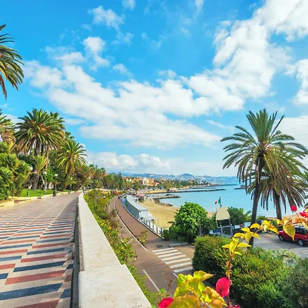 Imperiale Bilocale - Happy Lägenhet