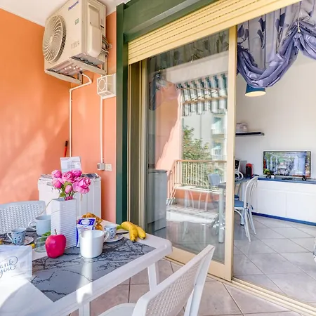 Imperiale Bilocale - Happy Apartment Sanremo