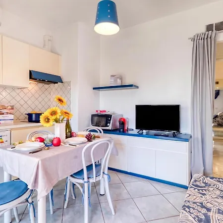 Imperiale Bilocale With Terrace And Ac - Happy Lägenhet Sanremo