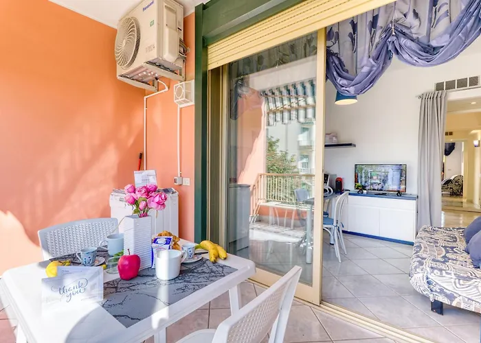 Imperiale Bilocale - Happy Apartman San Remo